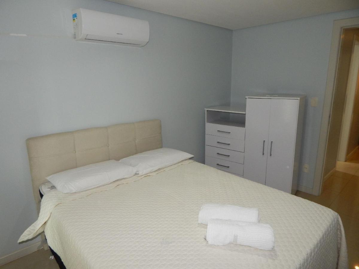 Condomínio Sant Martin - Alto luxo com piscina, churrasqueira e academia Cabo Frío Exterior foto
